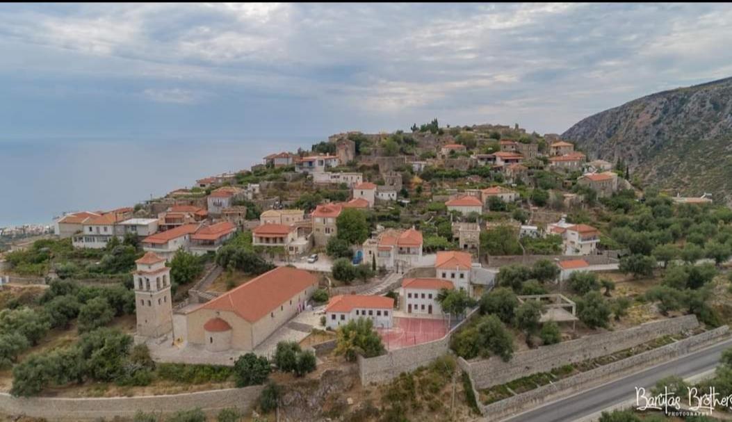 Retzos Rooms Himare Exterior foto